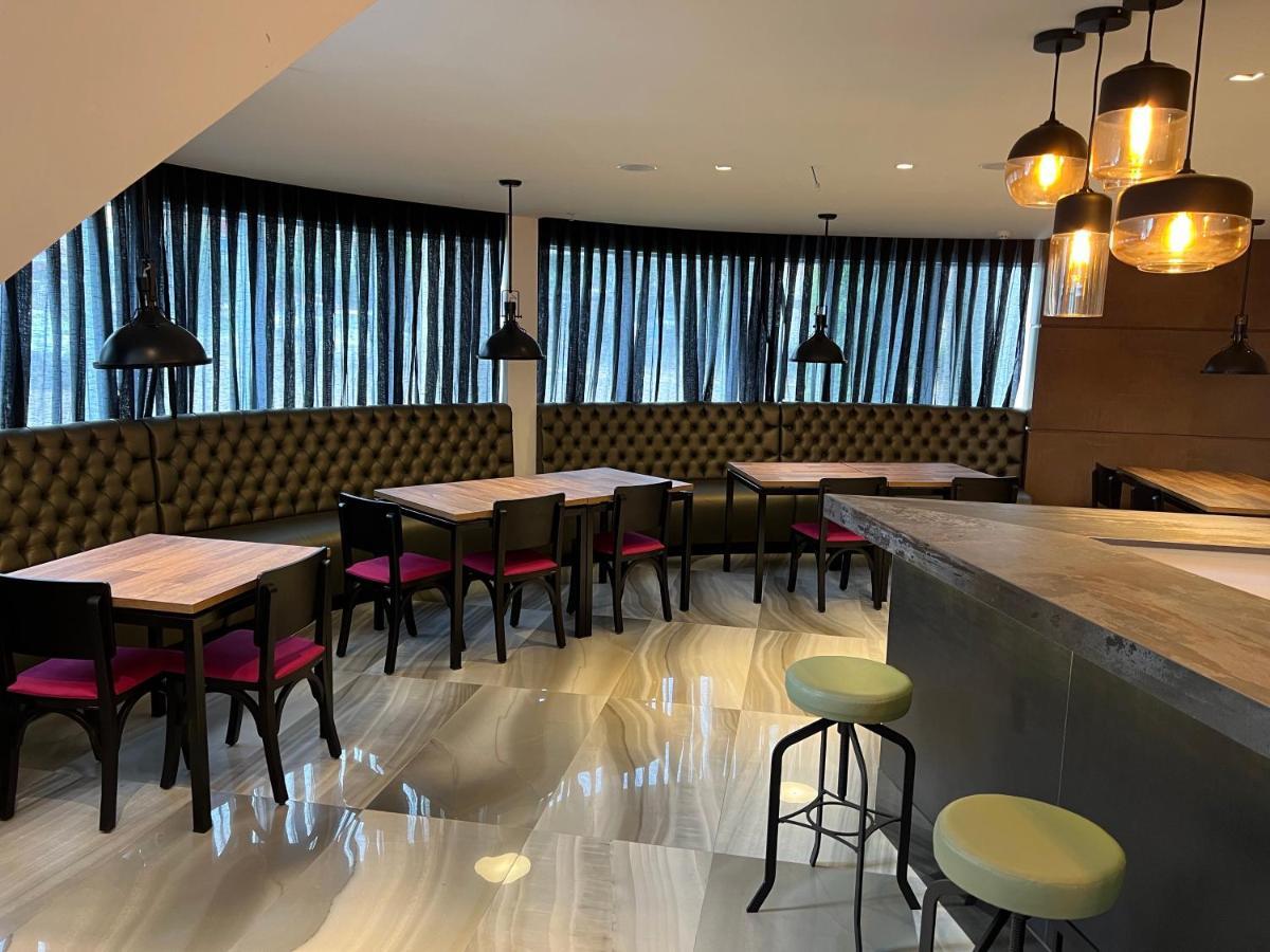 Qs Marista Hotel By Atlas Goiânia Εξωτερικό φωτογραφία